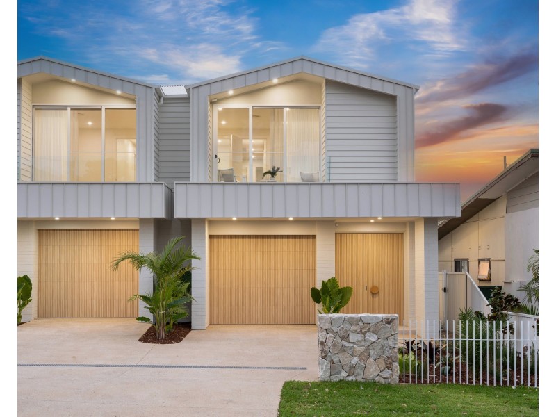 5a Crammond Boulevard, Caringbah NSW 2229