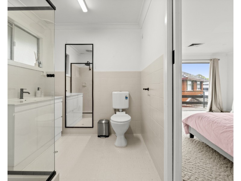 2 Putland Close, Kirrawee NSW 2232