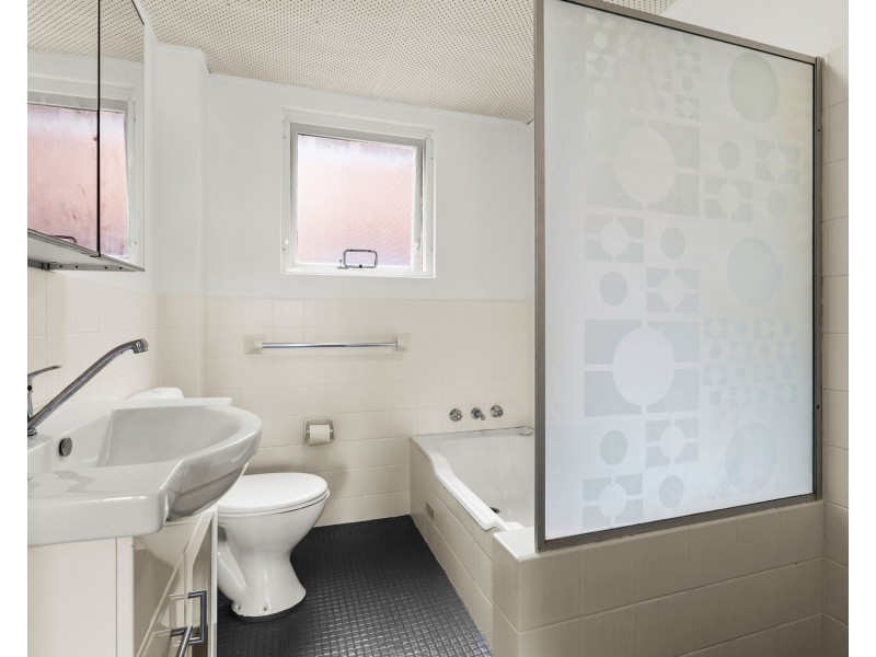 8/10-12 Banksia Road, Caringbah NSW 2229