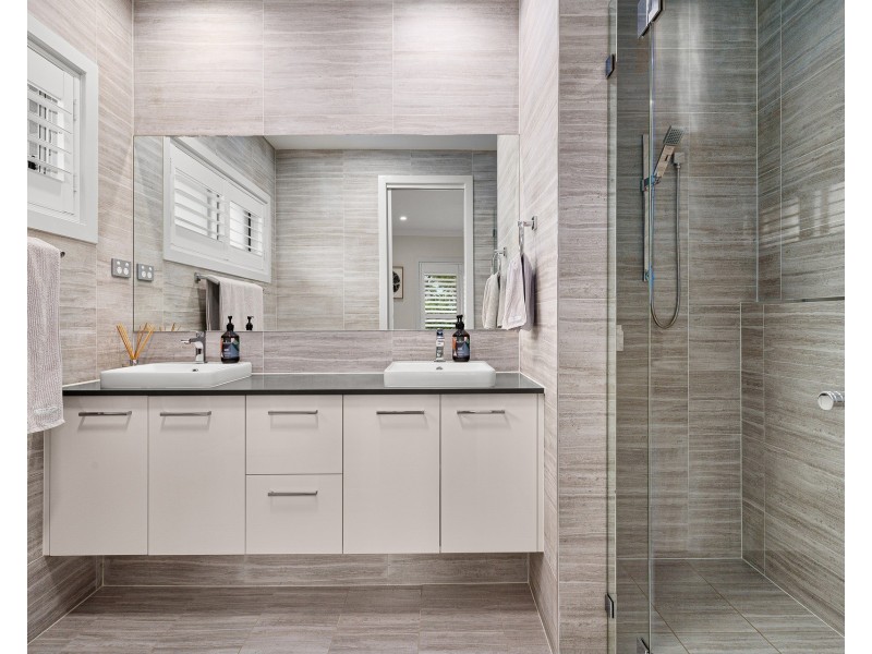 2 Immarna Avenue, Lilli Pilli NSW 2229