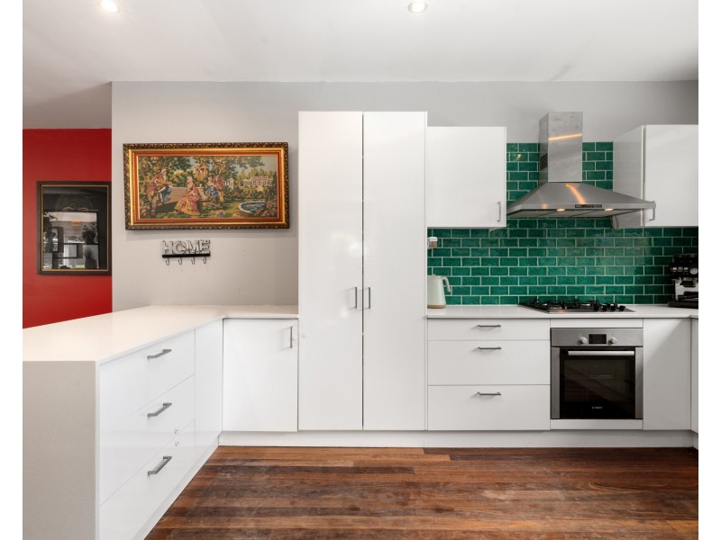 15 Loves Avenue, Oyster Bay NSW 2225