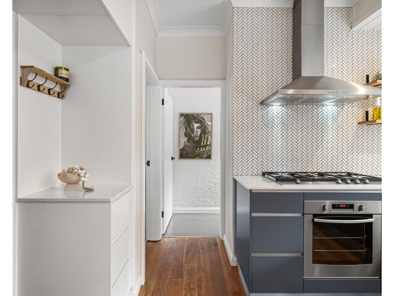 1 Valley Way, Gymea Bay NSW 2227