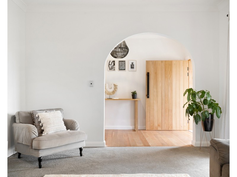 1 Valley Way, Gymea Bay NSW 2227