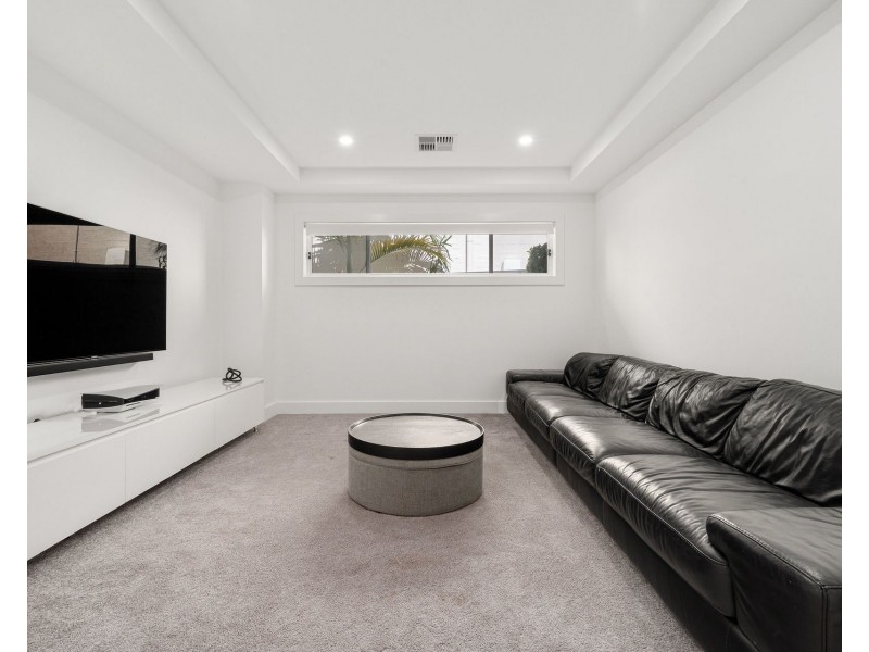 28 Saunders Bay Road, Caringbah South NSW 2229