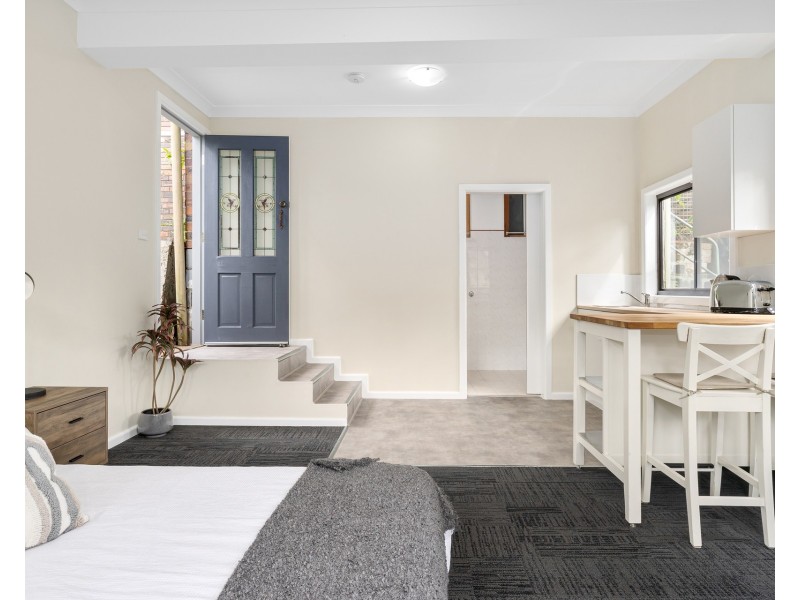 100 North West Arm Road, Gymea NSW 2227