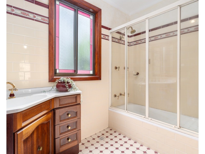 100 North West Arm Road, Gymea NSW 2227