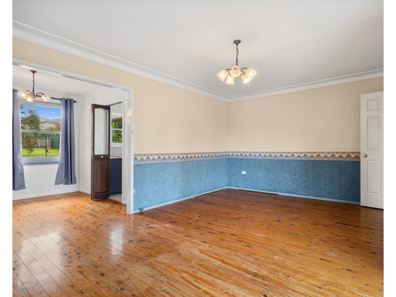 12 Bullecourt Avenue, Engadine NSW 2233