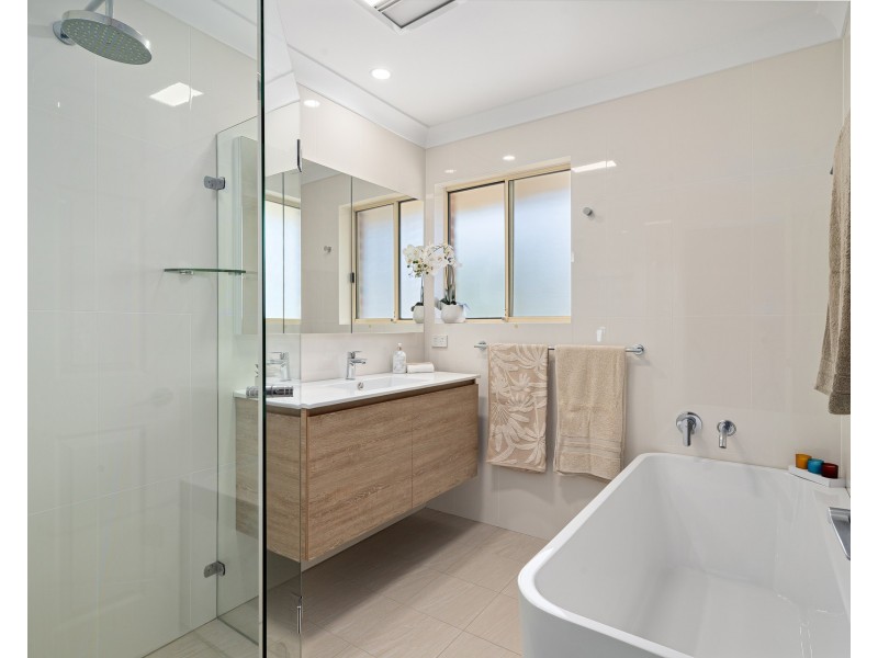 25 Treborth Place, Menai NSW 2234