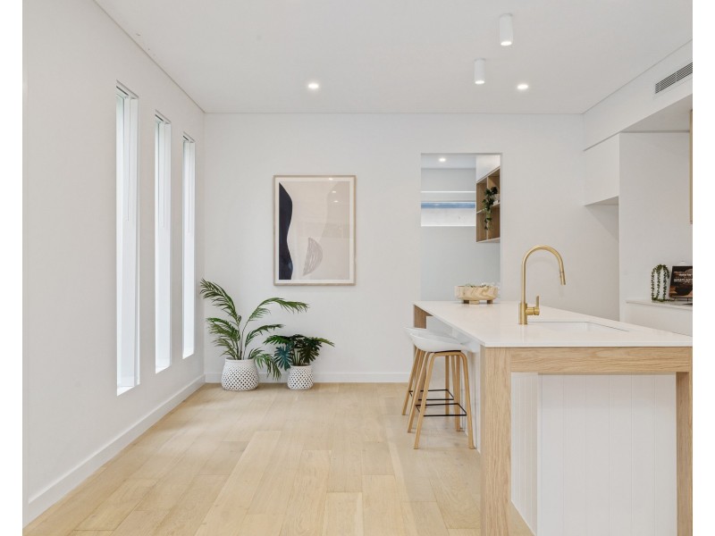 75 Saunders Bay Road, Caringbah South NSW 2229