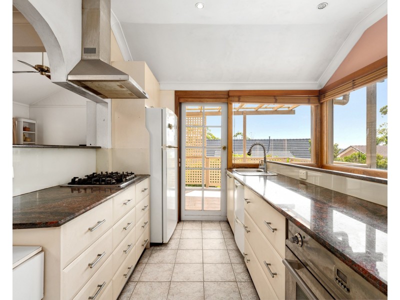 59 Leonay Street, Sutherland NSW 2232