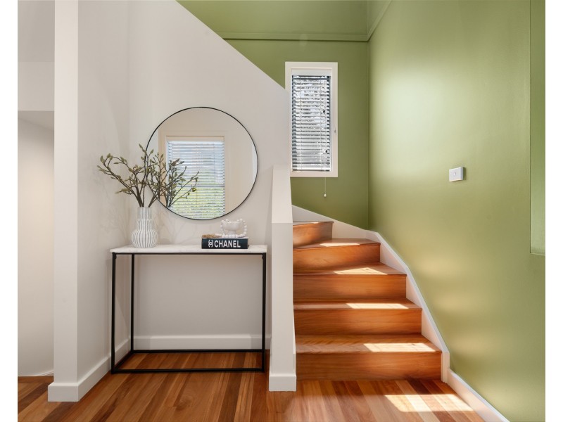 2A Nottingham Place, Yowie Bay NSW 2228