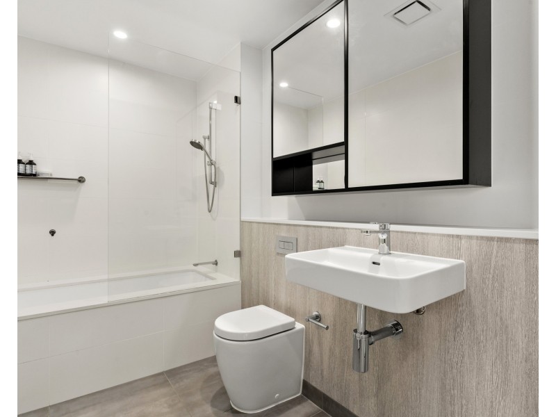 607/2 Foreshore Boulevard, Woolooware NSW 2230