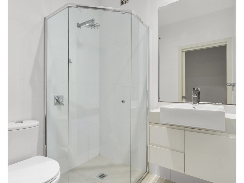 8/21-25 High Street, Caringbah NSW 2229