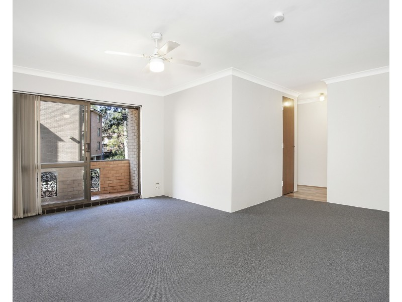4/8-12 Taren Road, Caringbah NSW 2229