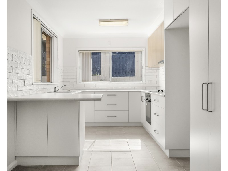 11 Erang Avenue, Kirrawee NSW 2232