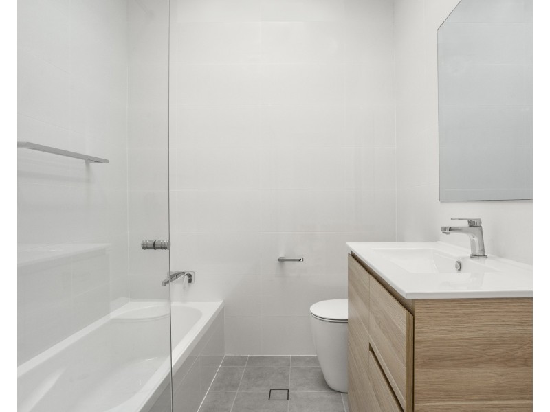 11 Erang Avenue, Kirrawee NSW 2232