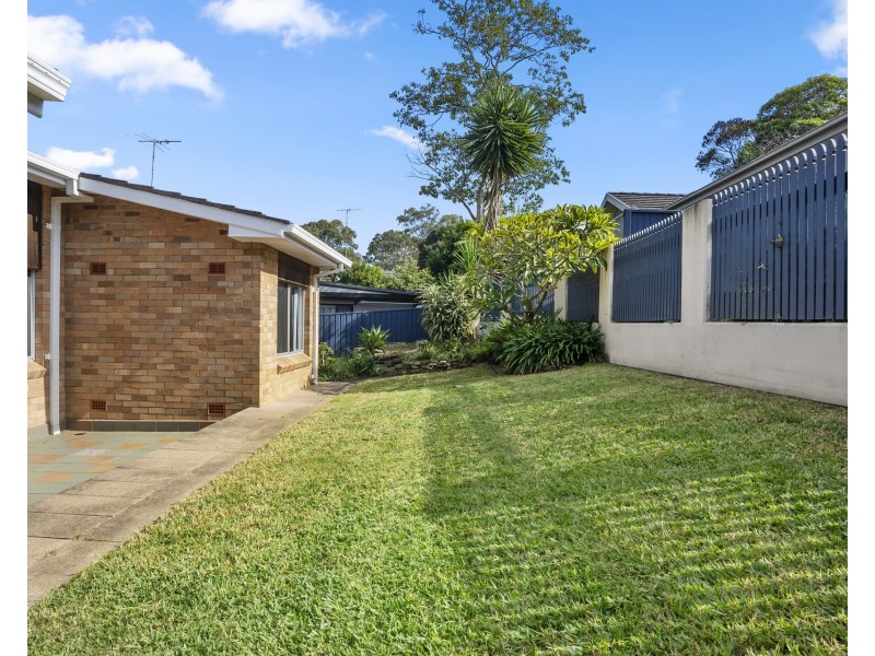 11 Erang Avenue, Kirrawee NSW 2232