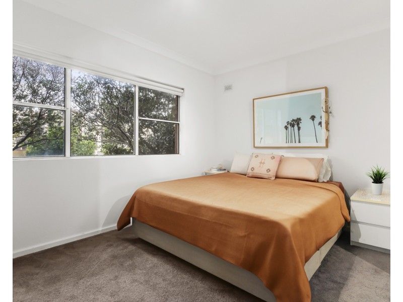 1/1 Swan Street, Woolooware NSW 2230
