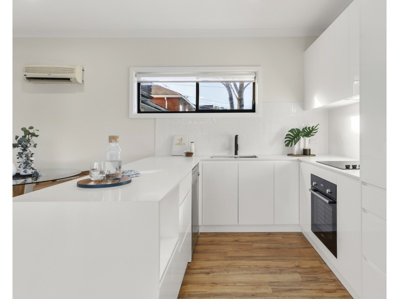 9 Kaloona Place, Kirrawee NSW 2232