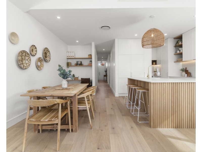 21b Carrington Avenue, Caringbah NSW 2229