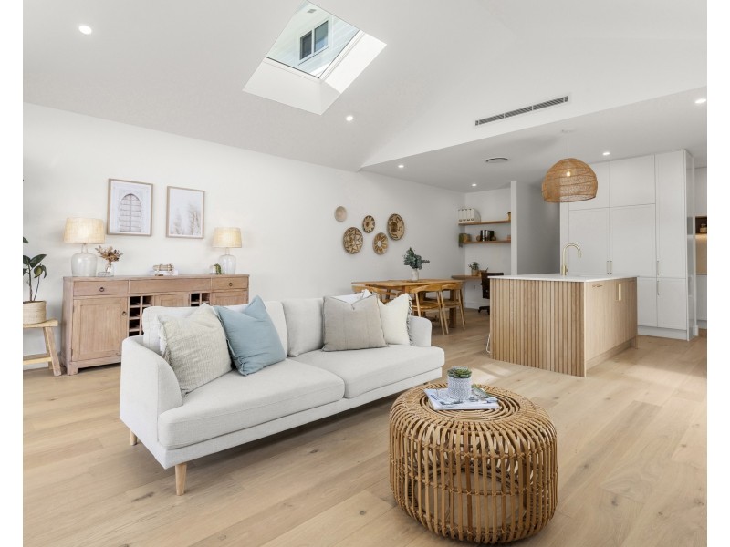 21b Carrington Avenue, Caringbah NSW 2229