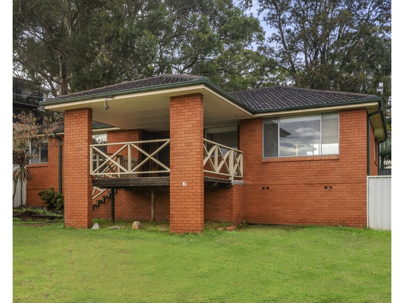 6 Glencoe Street, Sutherland NSW 2232