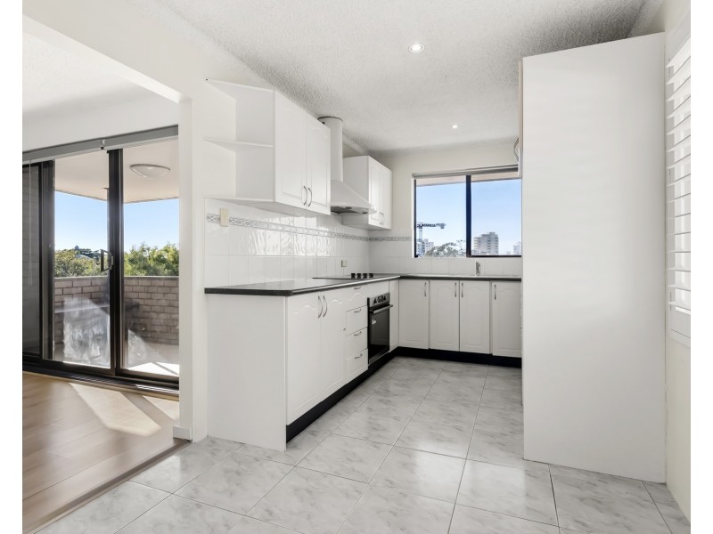 8/6 Caronia Avenue, Cronulla NSW 2230