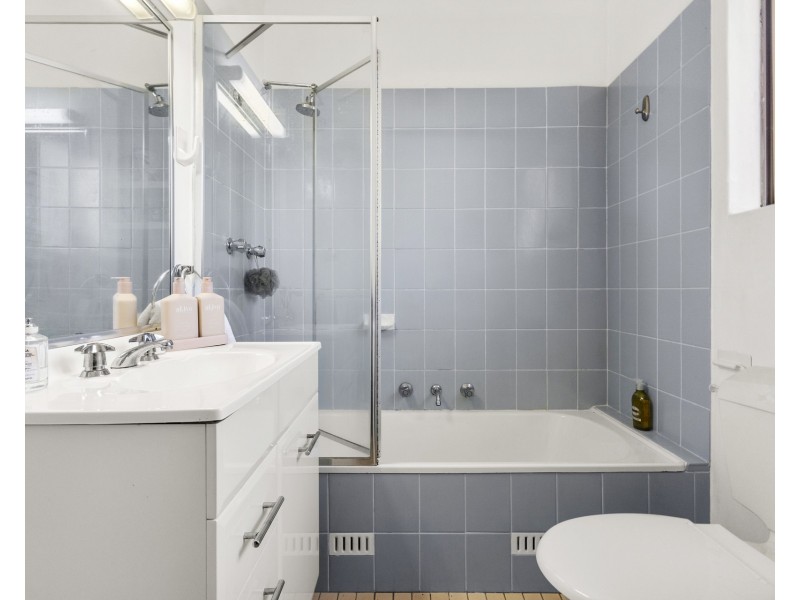 13D/218 Box Road, Miranda NSW 2228