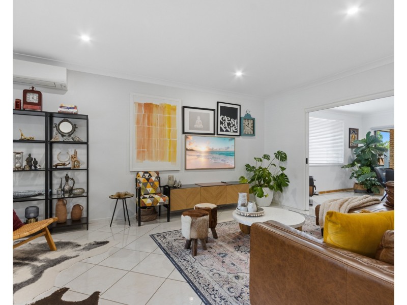 16 Clements Parade, Kirrawee NSW 2232