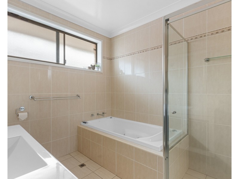 16 Clements Parade, Kirrawee NSW 2232