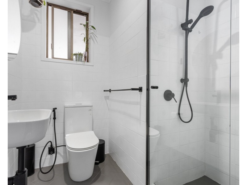 16 Clements Parade, Kirrawee NSW 2232