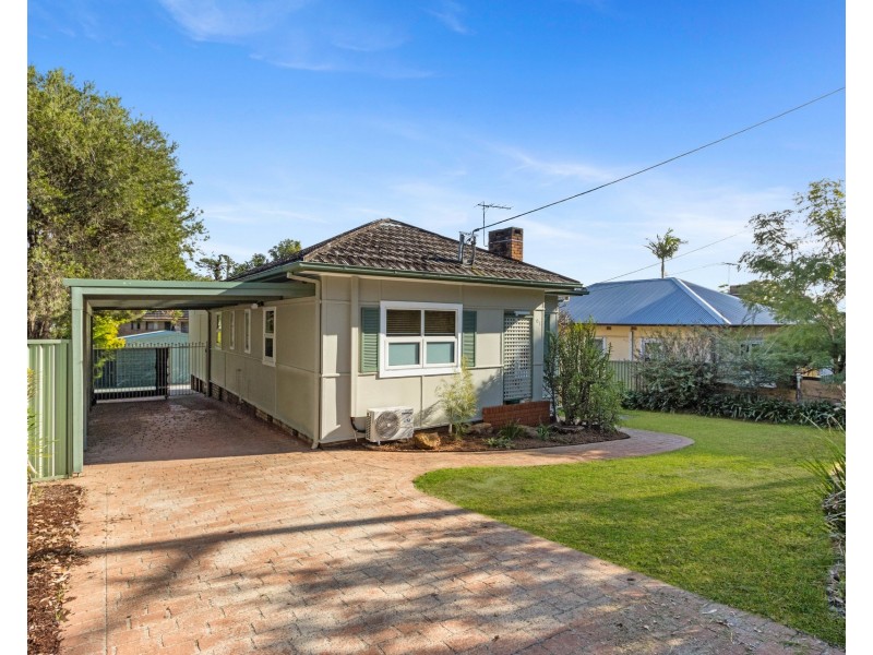 61 Linden Street, Sutherland NSW 2232