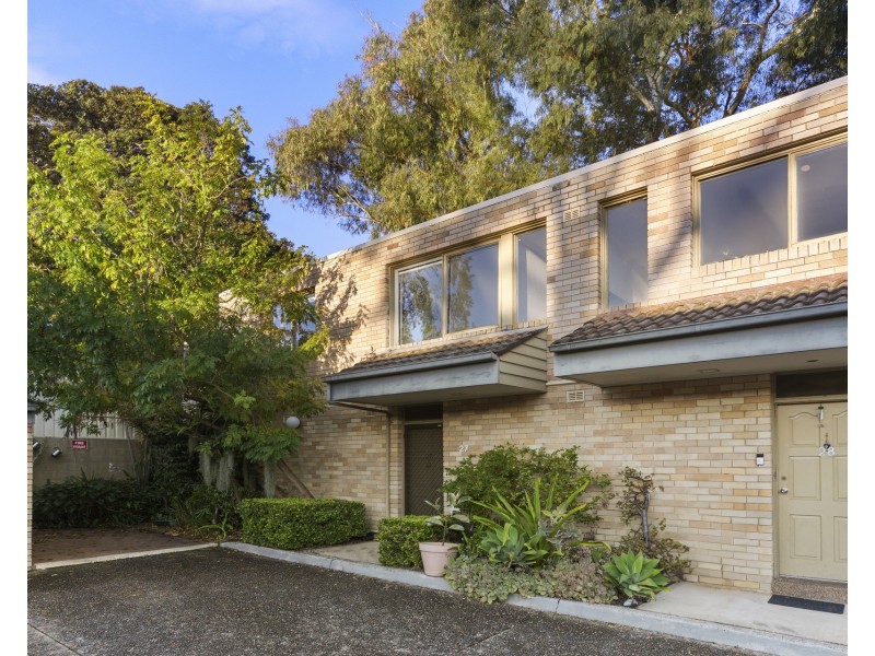 27/1 Koorooma Place, Sylvania NSW 2224