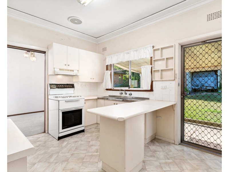 10 Ventura Avenue, Miranda NSW 2228