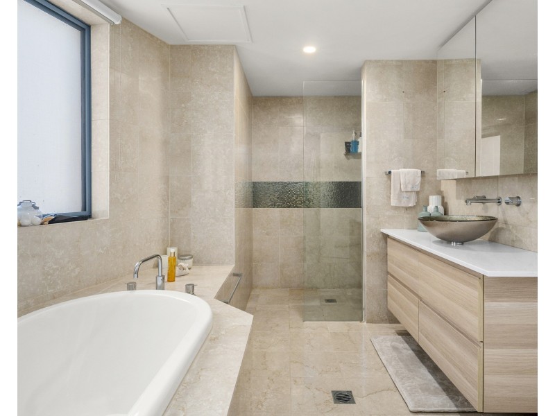 2/13 Murralin Lane, Sylvania NSW 2224