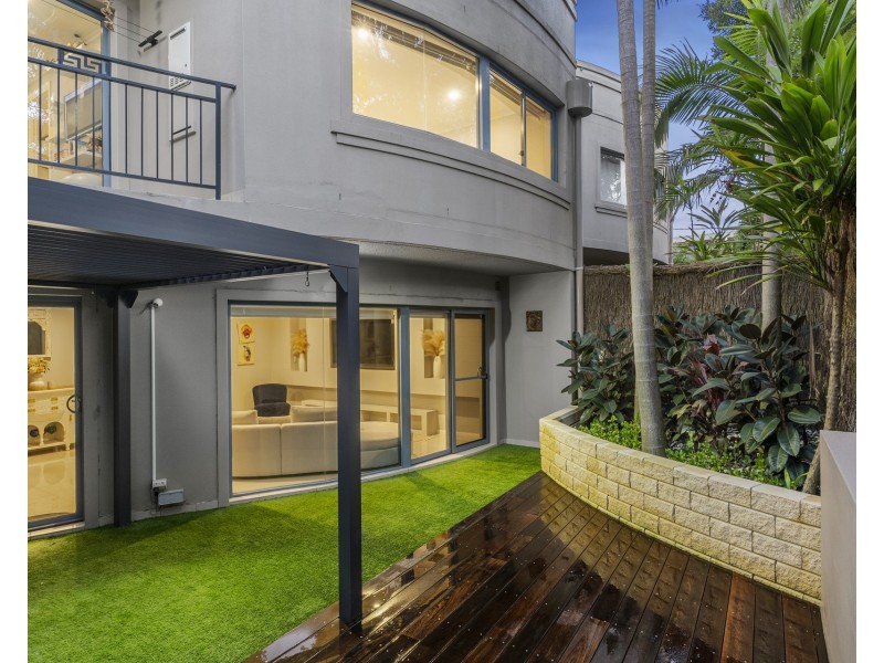 2/13 Murralin Lane, Sylvania NSW 2224