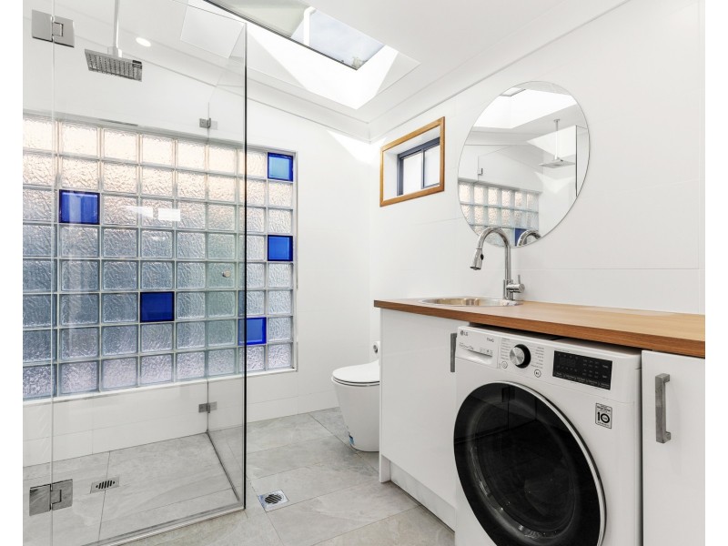 54 Johnston Avenue, Kirrawee NSW 2232