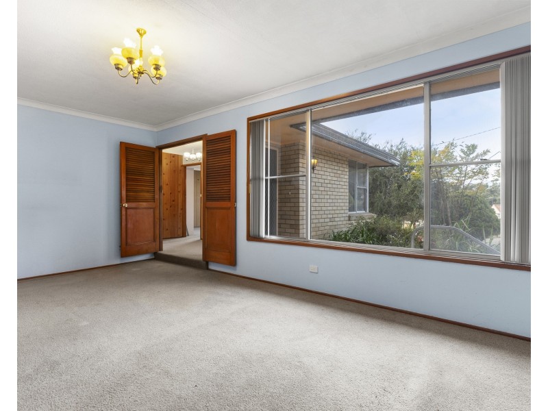 13 Pinaroo Place, Gymea Bay NSW 2227