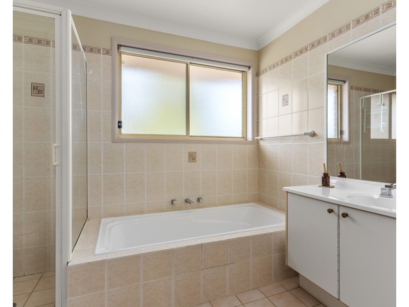 27 Carramar Crescent, Miranda NSW 2228