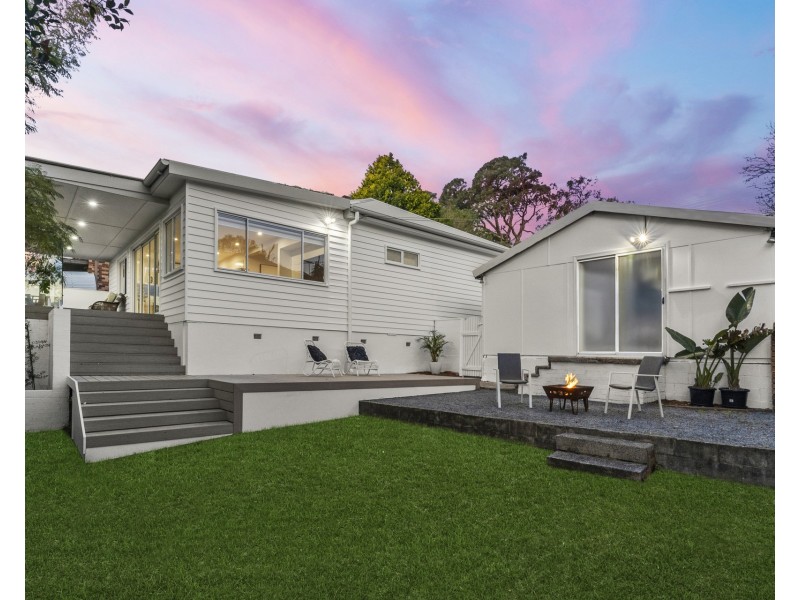 19 Laurina Avenue, Yarrawarrah NSW 2233