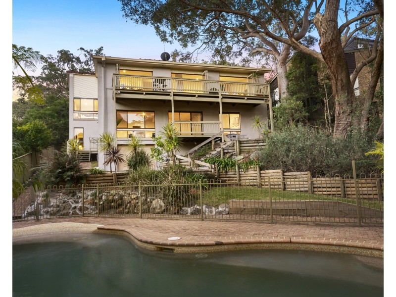 13 Warrangarree Drive, Woronora Heights NSW 2233
