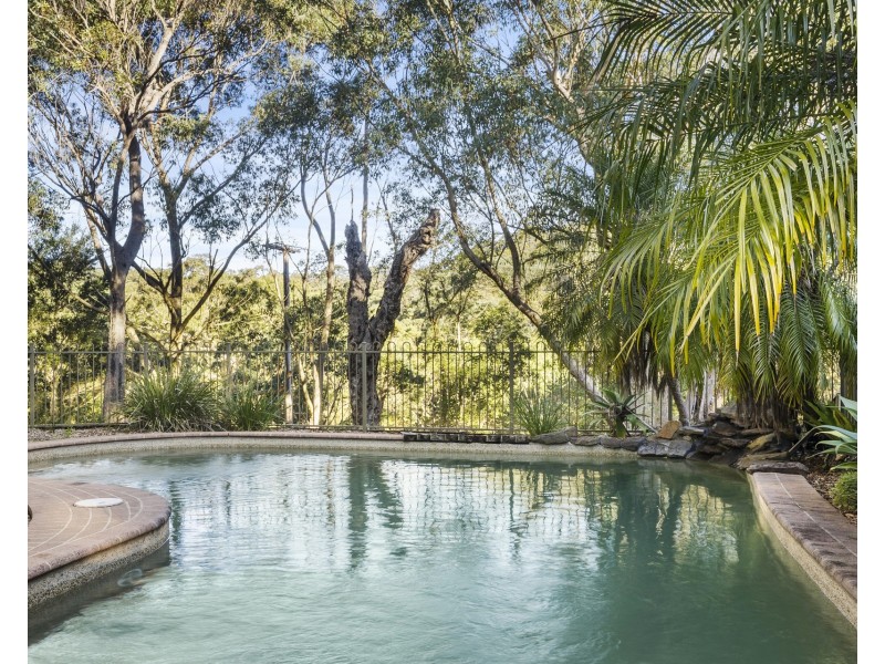 13 Warrangarree Drive, Woronora Heights NSW 2233