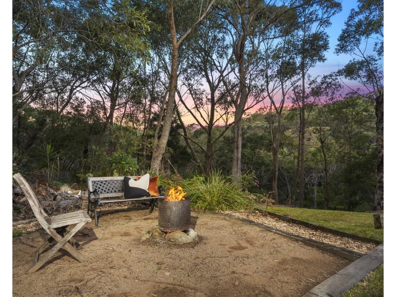 13 Warrangarree Drive, Woronora Heights NSW 2233