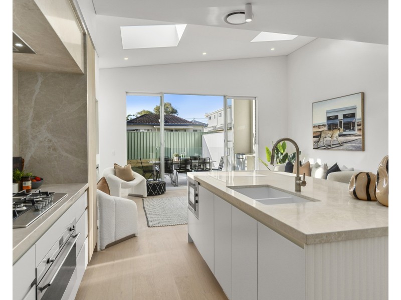 73b Pacific Street, Caringbah South NSW 2229