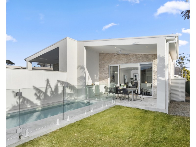 73b Pacific Street, Caringbah South NSW 2229