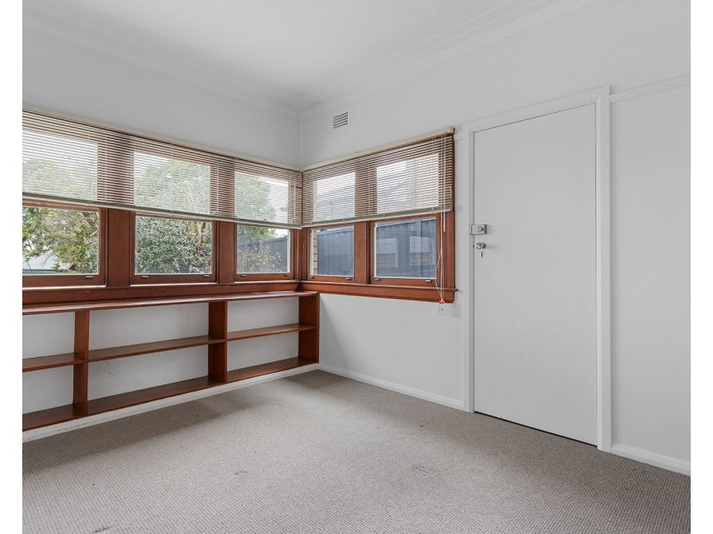 11 Fourth Avenue, Jannali NSW 2226