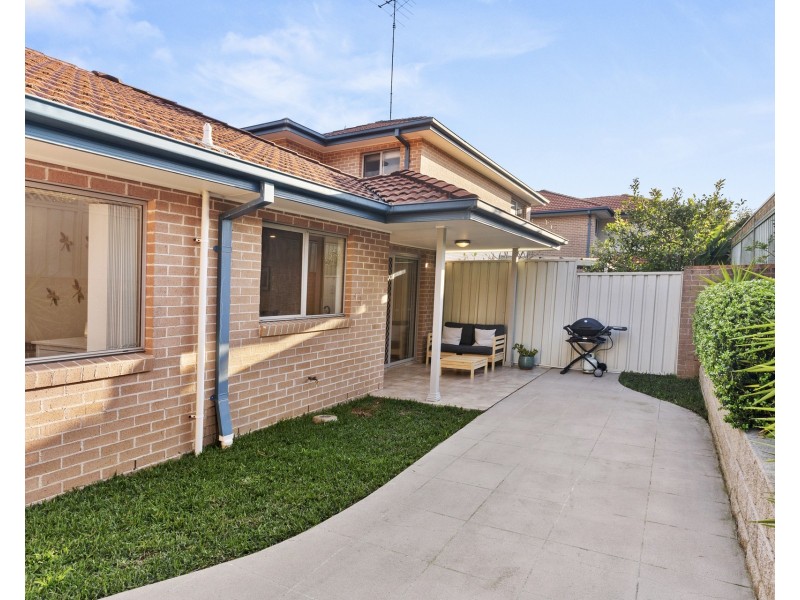 4/90-92 Auburn Street, Sutherland NSW 2232