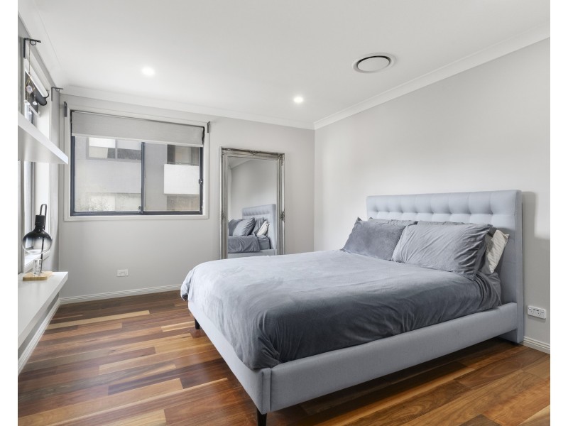 302 Taren Point Road, Caringbah NSW 2229