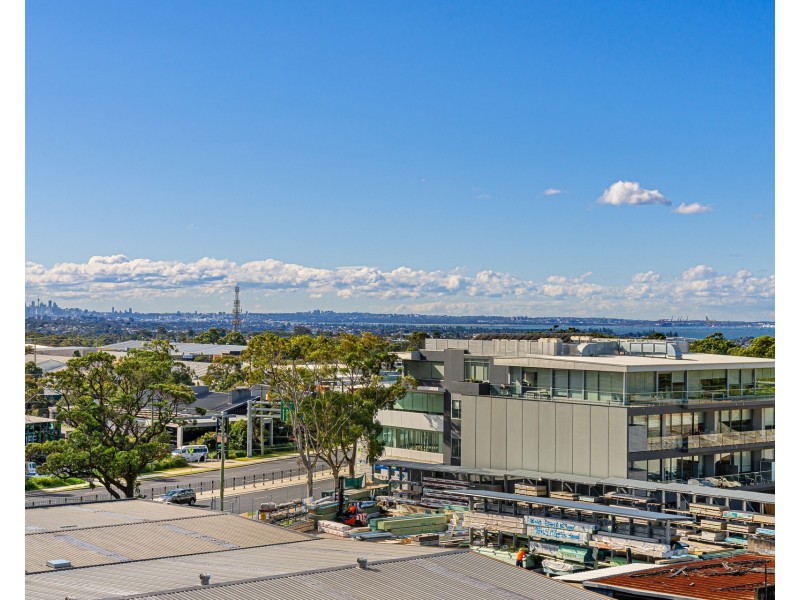 216/10 Village Place, Kirrawee NSW 2232