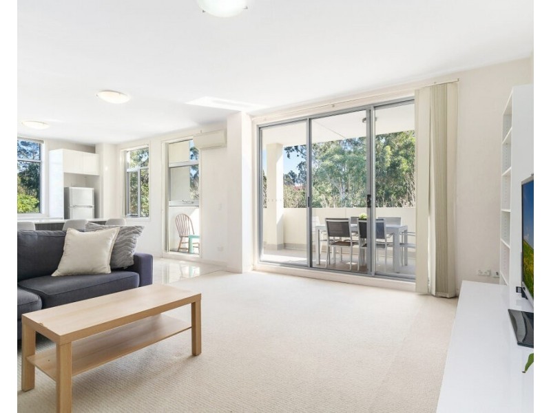 302/68 Eton Street, Sutherland NSW 2232